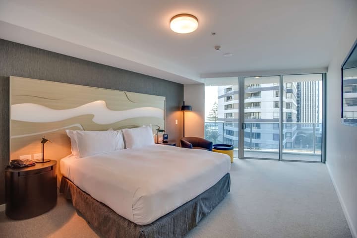 Hilton Surfers Paradise Hotel & Residences