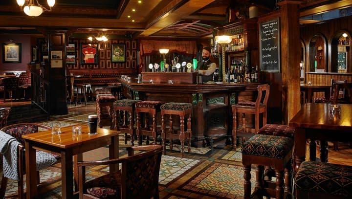 Killarney Avenue Hotel