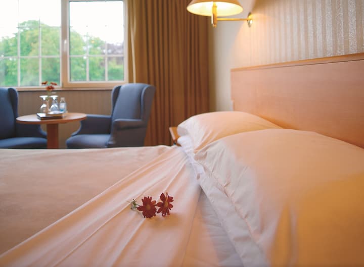 Killarney Avenue Hotel