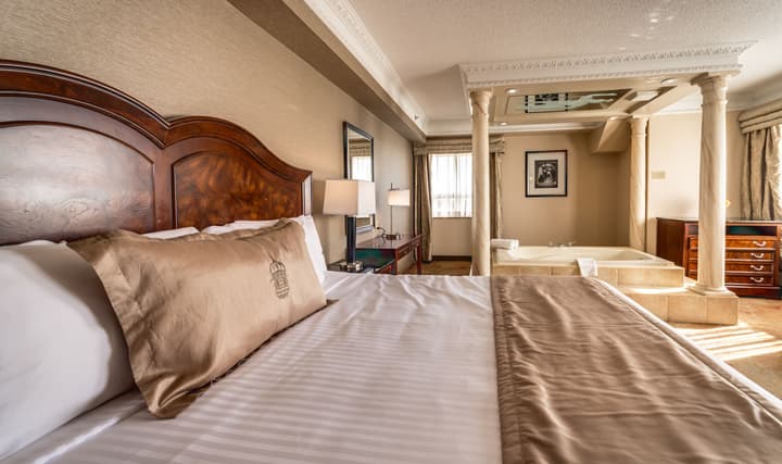 Monte Carlo Inn & Suites Downtown Markham