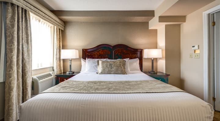 Monte Carlo Inn & Suites Downtown Markham
