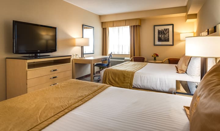 Monte Carlo Inn & Suites Downtown Markham
