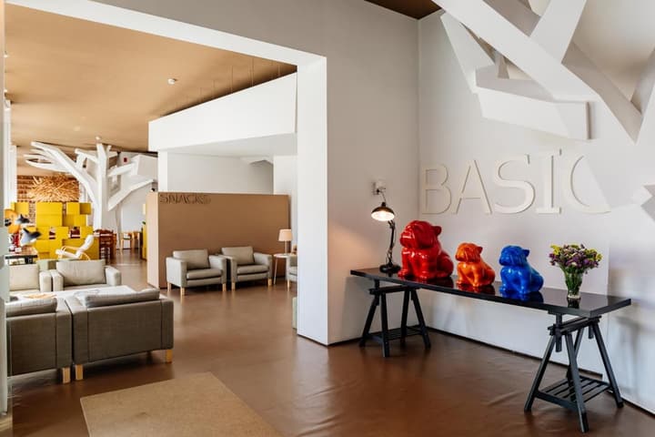 Basic Braga by Axis