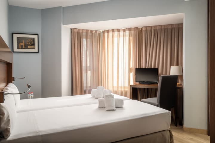 Hotel Madanis Liceo