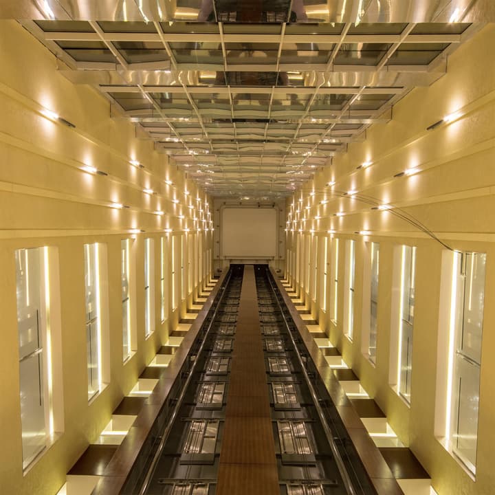 Golden Tulip Media Hotel