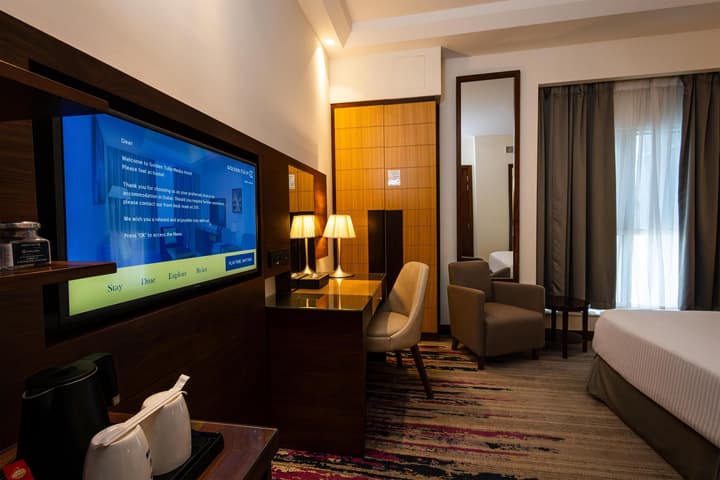 Golden Tulip Media Hotel
