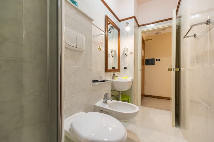 Tropis Hotel