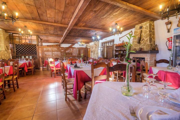 TUGASA Hotel La Posada