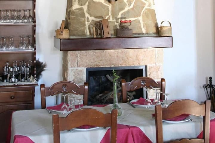 TUGASA Hotel La Posada