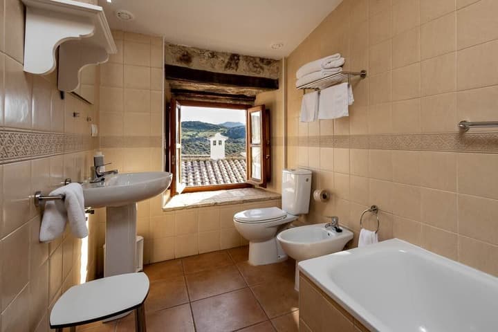 TUGASA Hotel La Posada