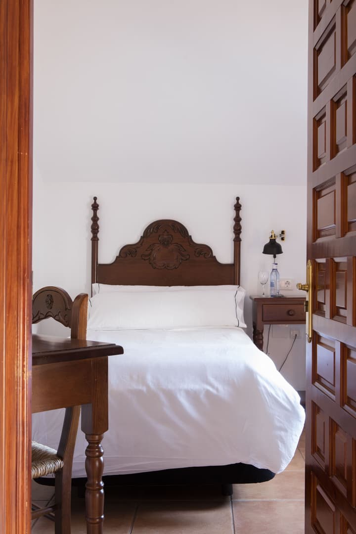 TUGASA Hotel La Posada