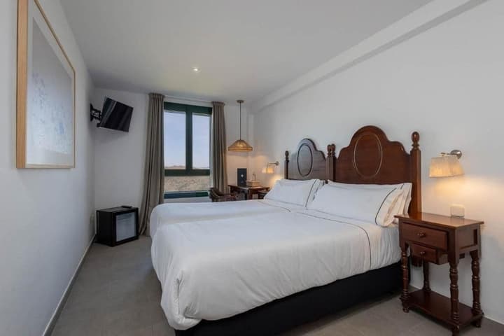 TUGASA Hotel Arco de la Villa
