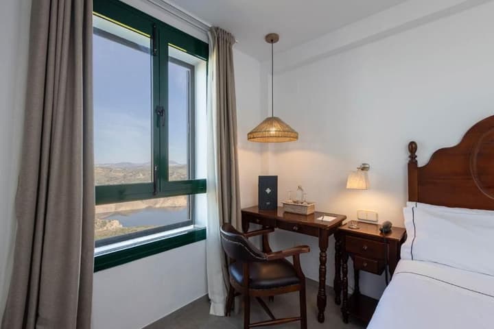 TUGASA Hotel Arco de la Villa