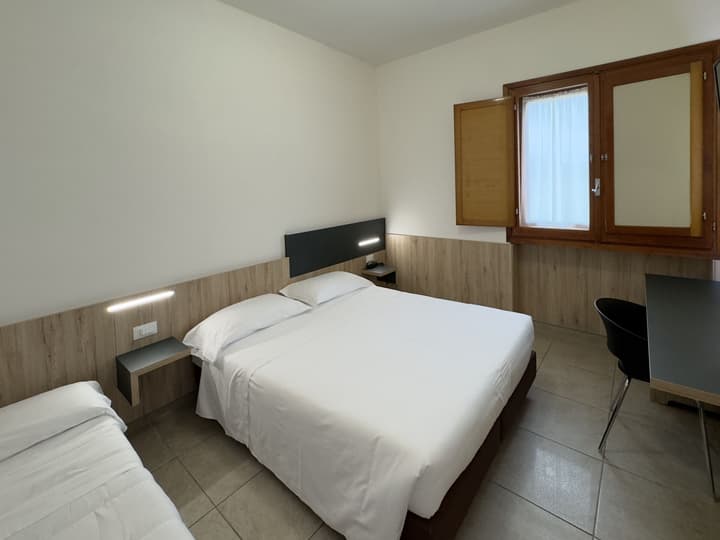 Hotel Holidays