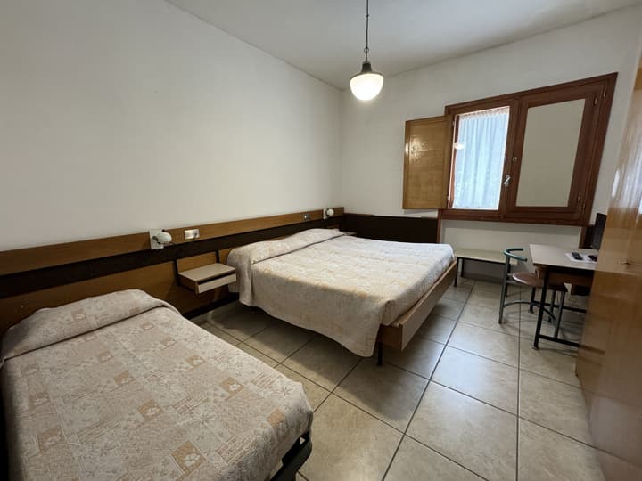 Hotel Holidays