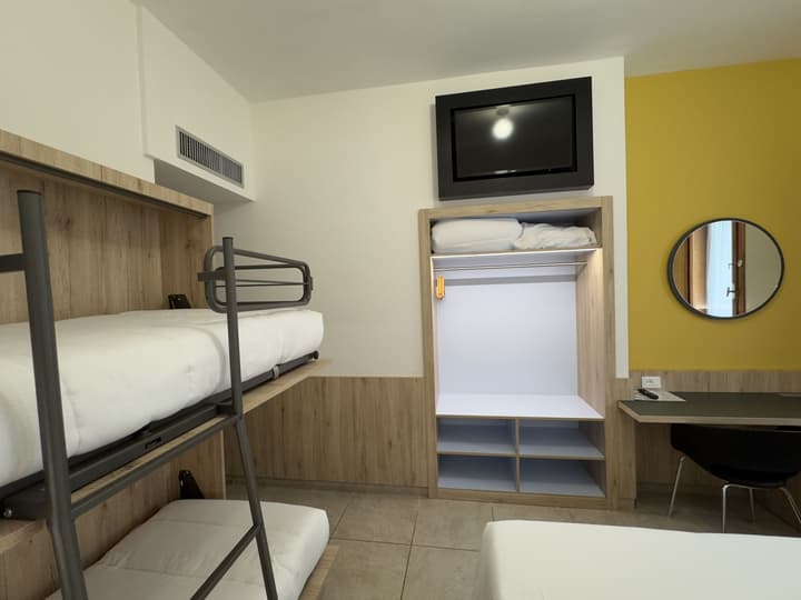 Hotel Holidays