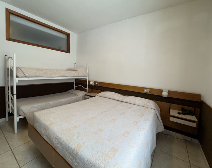 Hotel Holidays