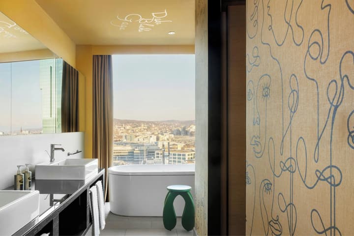 Renaissance Zürich Tower Hotel