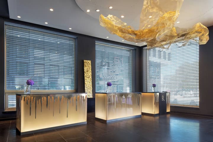 Renaissance Zürich Tower Hotel