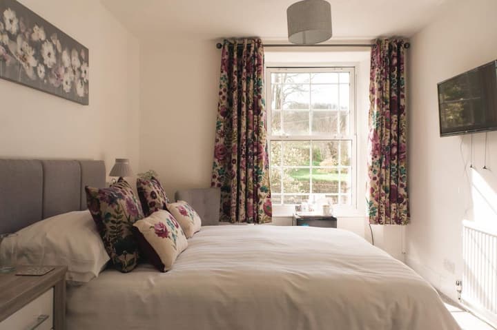 Strathallan Guest House
