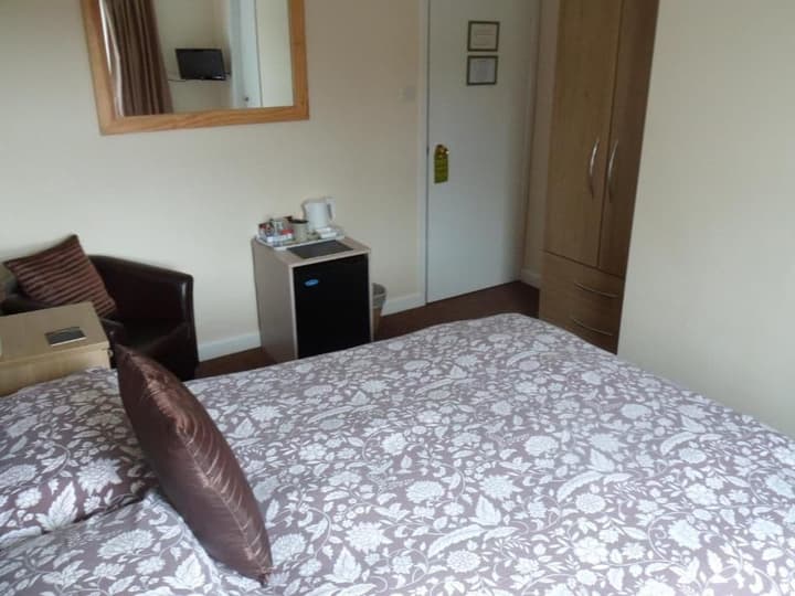 Strathallan Guest House