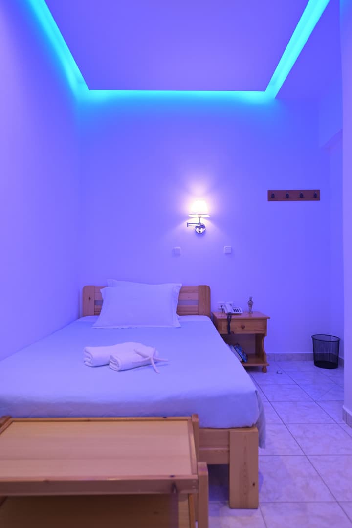 Zeus Hotel