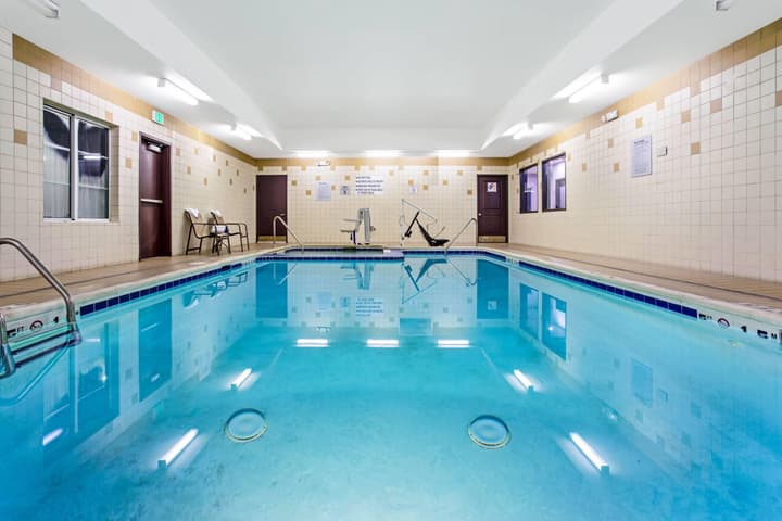 La Quinta Inn & Suites by Wyndham Denver Gateway Park
