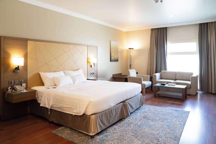 Golden Tulip Buraidah