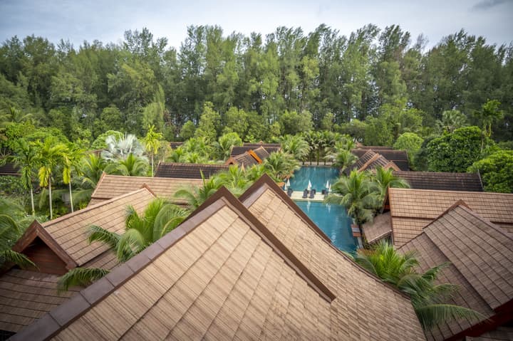 L'esprit de Naiyang Beach Resort