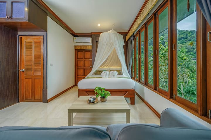 Railay Phutawan Resort