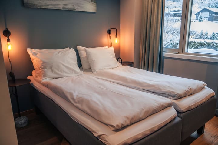Trolltunga Hotel