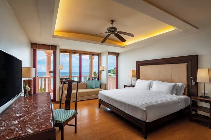 Centara Grand Beach Resort Phuket