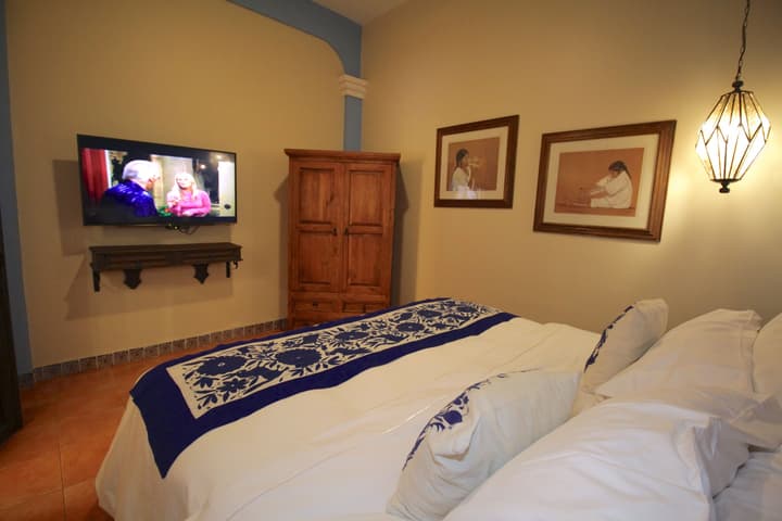 Casa Mia Suites