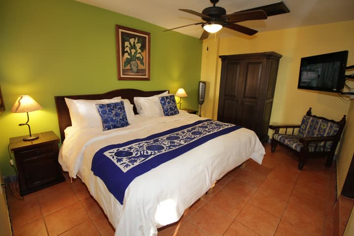 Casa Mia Suites
