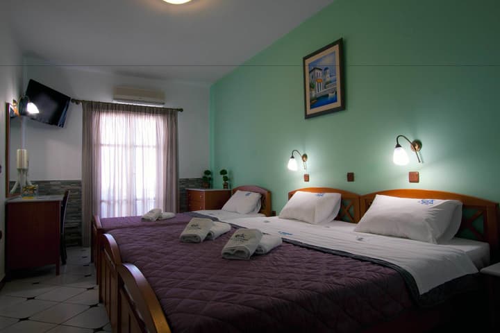 ALK HOTEL™