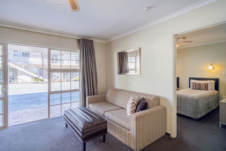 Silver Fern Rotorua Suites & Spa