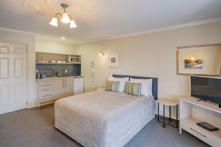 Silver Fern Rotorua Suites & Spa