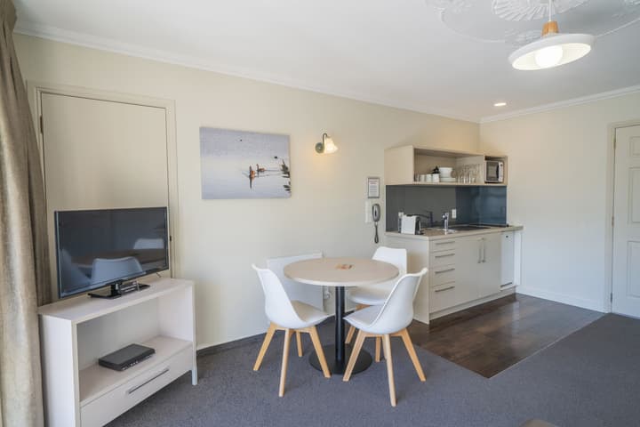 Silver Fern Rotorua Suites & Spa