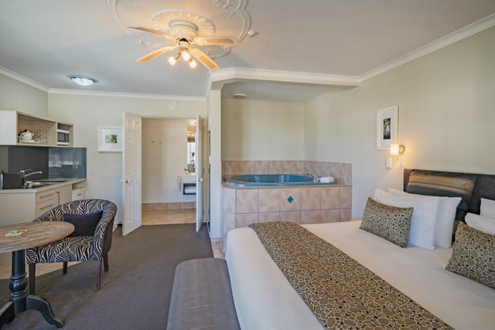 Silver Fern Rotorua Suites & Spa