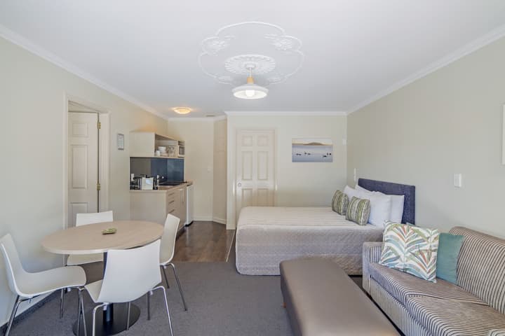 Silver Fern Rotorua Suites & Spa