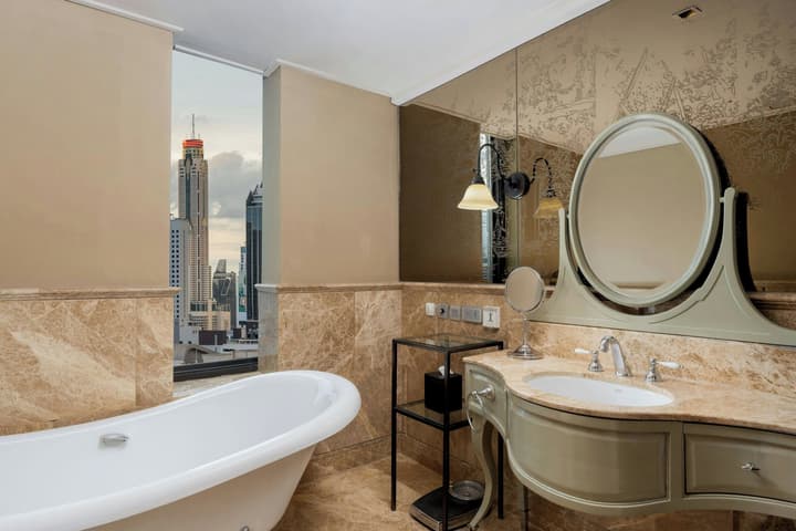 Hotel Muse Bangkok, Autograph Collection