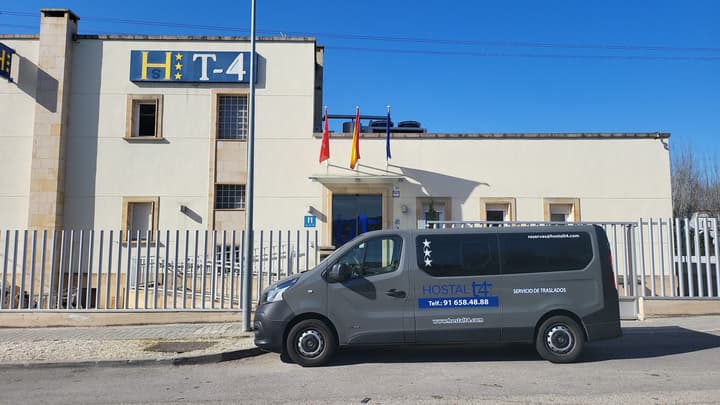 Hostal T4