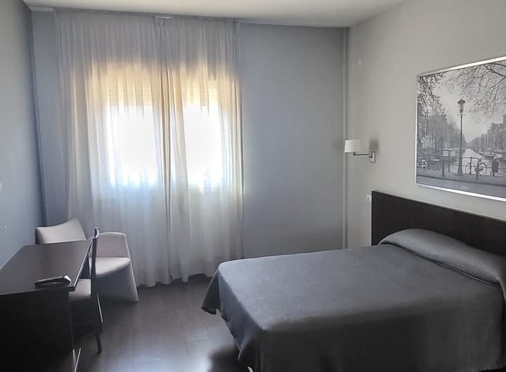 Hostal T4