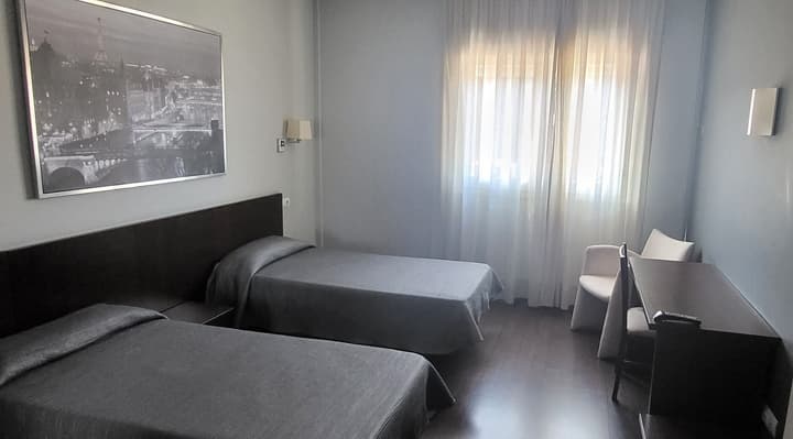 Hostal T4