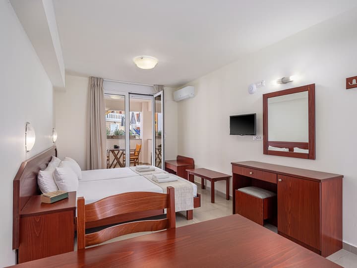 Artemis Apartments