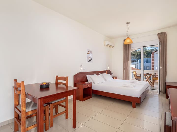 Artemis Apartments