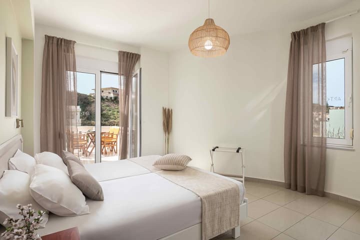 Artemis Apartments