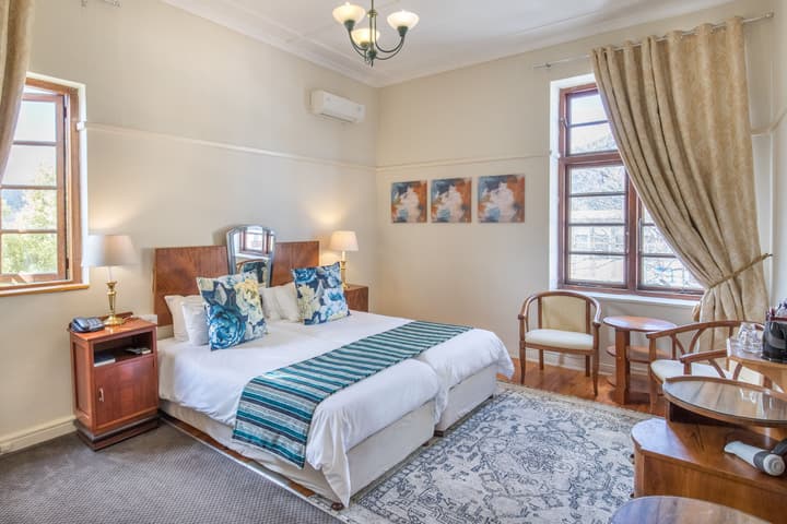 Montagu Country Hotel