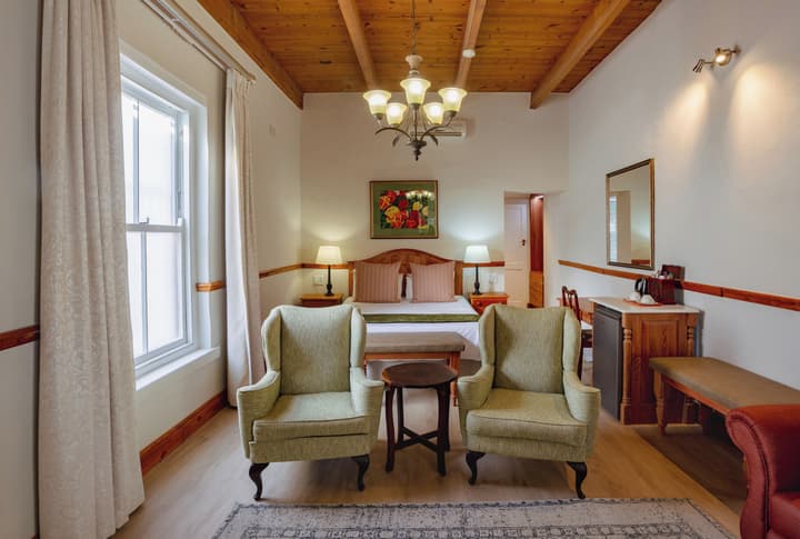 Montagu Country Hotel