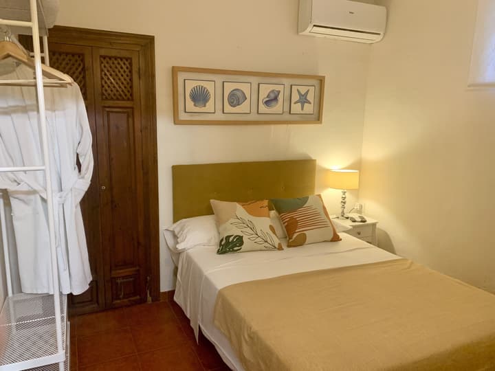 LA TARTANA HOTEL BOUTIQUE